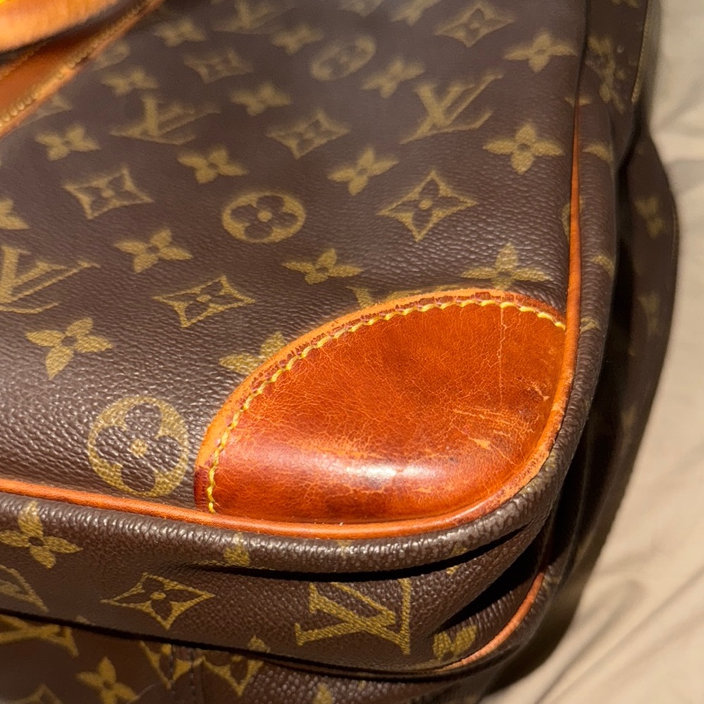 Louis Vuitton Brown Monogram suitcase with Leather Trim - Picture 11 of 16